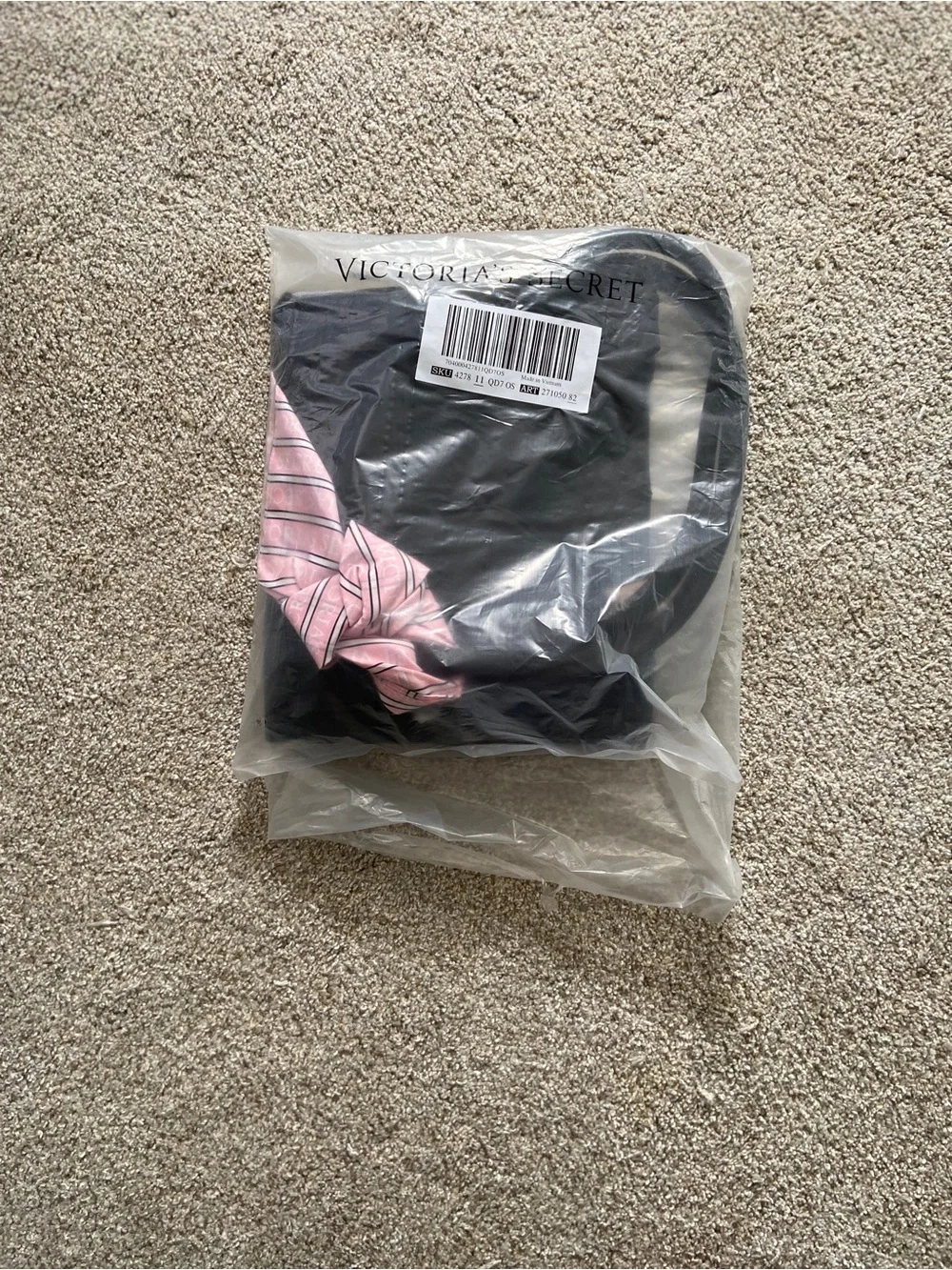 Victoria Secret Black Bag with Pink Scarf NWT - Picture 10 of 13